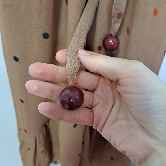 Farm Rio beige dot one shoulder dress brown small NWT - Picture 6 of 7